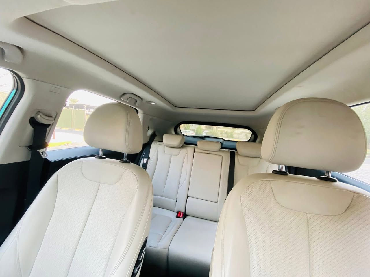 دونغ فنك t5 مديل 23 فول مواصفات لون مميز السعر 150 رقم بغداد باسمي وكالة ليث العبيدي
طخه  بسيطة بالجنطه ومصلحه ع البارد ورصعات او شخوط جداً خفيفة بالجانب 
للتواصل ***********
مكاني بغداد شارع فلسطين
