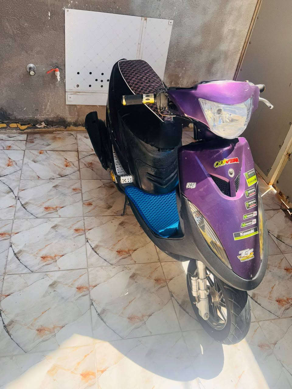 السلام عليكم
ماكس عدله للبيع مكينه خرسة مفتوحه ولفات فقط شغاله سلف هندر كهربائيات بيهه كفر بنفسجي اربع ولفات بلادي ويل رياضي مشيف وصدر رياضي ودبل خلفي رياضي وصالنصه اف ام وكلجات رياضي وقطرة دهن رياضي وقبق فلاوين رياضي الدراجه احلى من الصور بهواي تجي وتشوف بعينك المكان ناصرية مركز السعر550 وبيهه مجال بسيط للتواصل خاص او ***********
