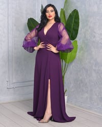 ملابس • كمية محدودة • تواصل خاص