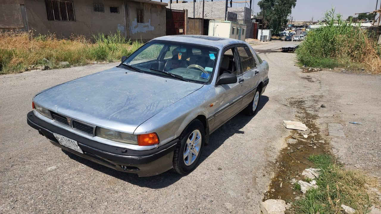 سلام عليكم
مستبوشي
موديل 90  
رقم جديد وسنوي جديد 
طخم جديد طخم تايات جديد
مكين بدايت صرف
شرط التحويل
السعر 18 
***********
***********
