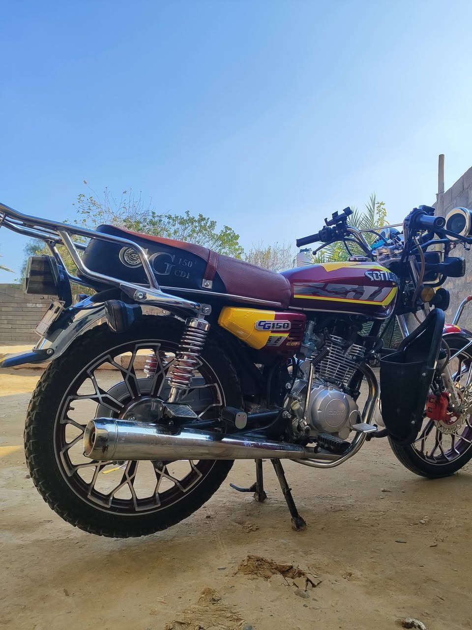 دراجه، 2024محرك كبس ممفتوح كهربائيات كلها شغاله باقي التفاصيل اتصل او خاص السعر650وبي مجال الشراي بي خير ويدلل *********** بيجي
