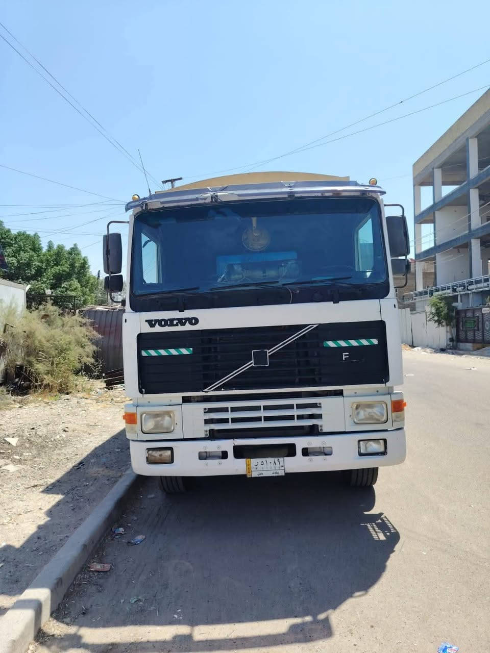 سلام عليكم فالفو سكس ويل موديل ٩٣ سياره مجموعة رقم بغداد تخم تاير مكان بغداد ***********
