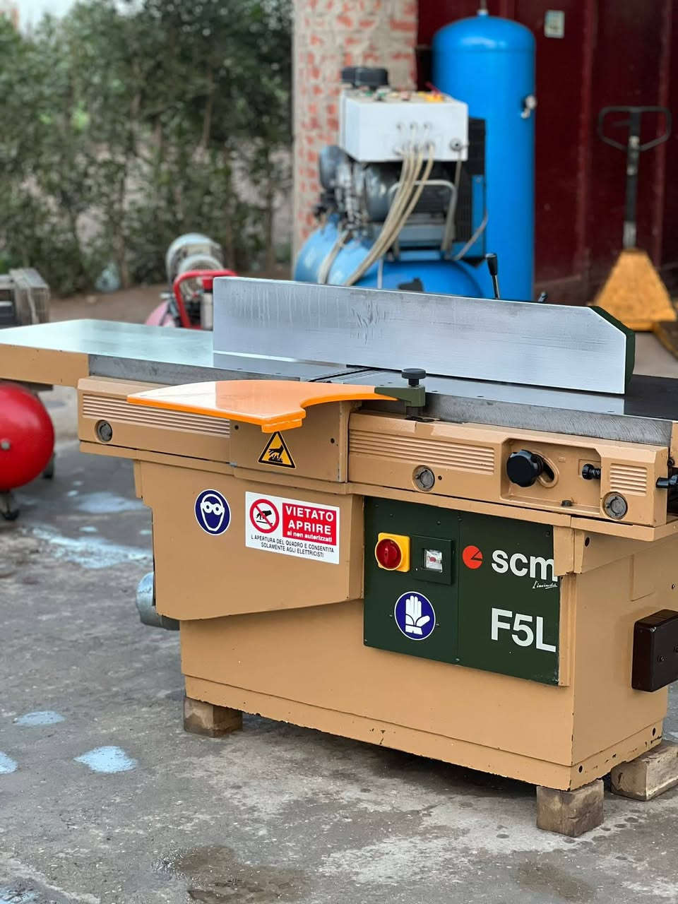 رنده ايطالي اس ام ثمان فوتات 45 عرض اخو جديد شراي يخابر ويتدلل***********
