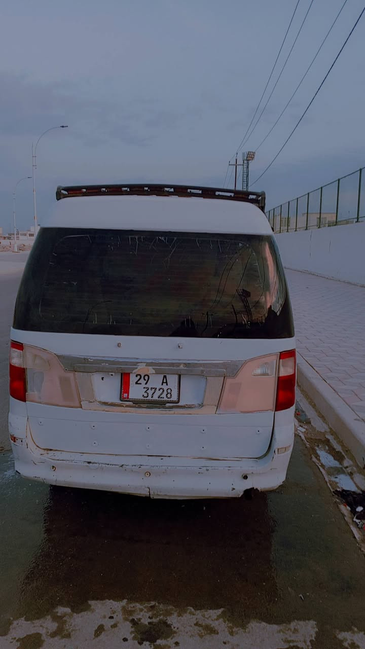 سلام عليكم سياره فتون جاهزه من كلشي مكينه ونجي وكير اوتماتيك سنويه لثلاثين موديل 2010 مكان السماوه***********
