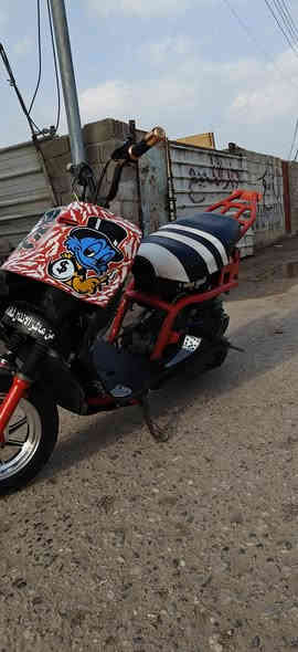 دراجه فراشه البيع دراجه مزوده بس من خارج مكينه مامفتوحه سعر 600وبيهه مجال مكاني البصره ابو خصيب هاذه رقمي ***********
