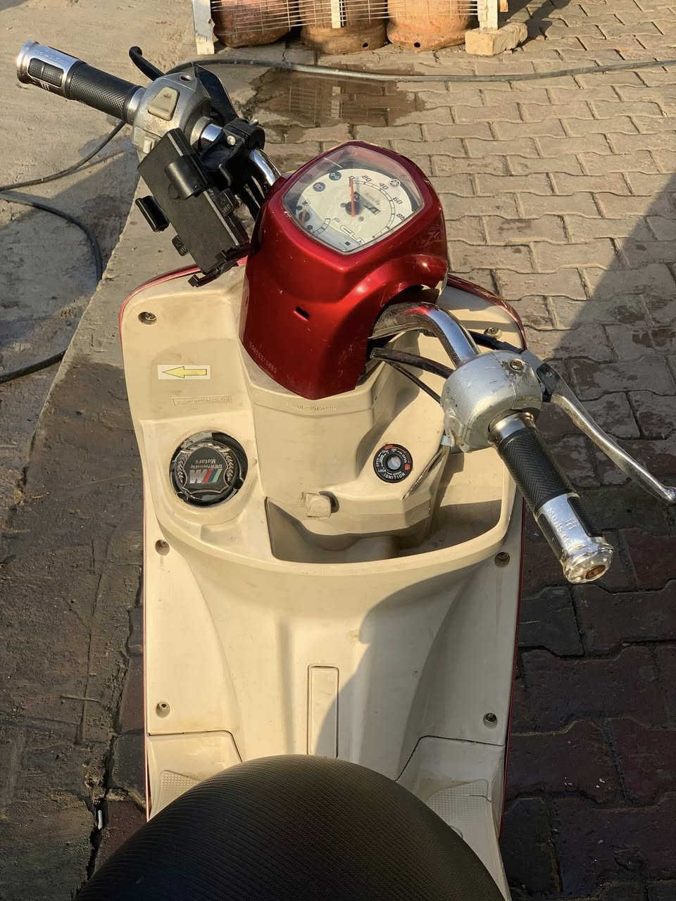 متاح دراجه بوليس اخت الرمبه جيب مصلح وشوفه نظيفه ما خاص على الرقم ‭
‭٠٧٧٣ ٨٥٣ ٦٨٨٩‬ مكاني هوره قرب جامع أبو الفضل (ع)
