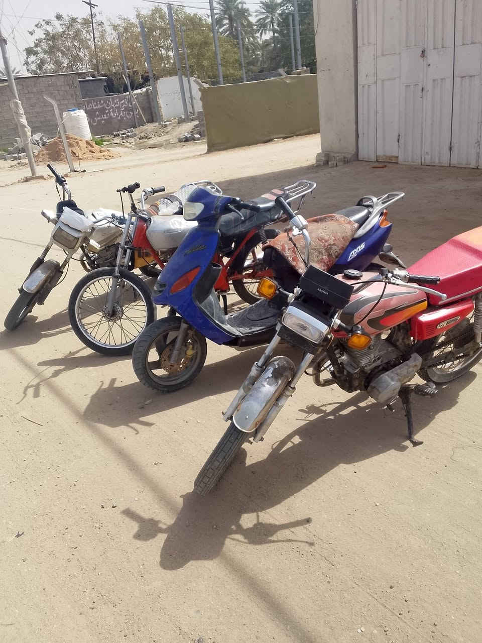 دراجات للبيع كلهن ب 850الف اكو أوراق وكو كلك مكان كربلاء الحسينيه هاذه رقمي تصفيه محل ***********
