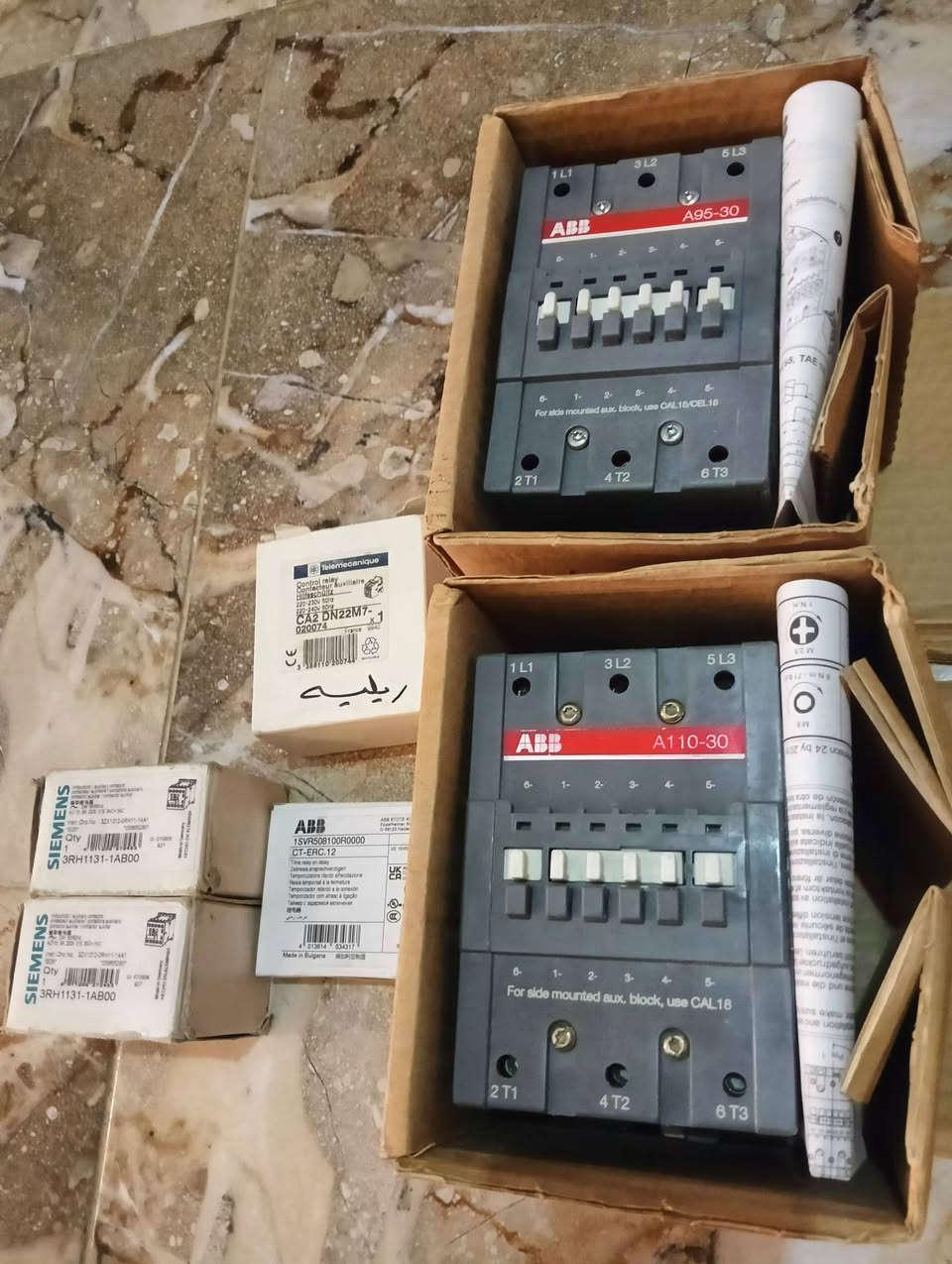 للبيع
كما بالصور 
كونتاكتور abb a95
كونتاكتور abb a110
2كونتاكتور سيمنز 
كونتاكتور ريلاى شنايدر 
تايمر abb
مطلوب 6000 نهائى


**إذا كنت صاحب هذا الإعلان وتريد حذفه لأي سبب، رجاءا أرسل رسالة إلى الدعم الفني**