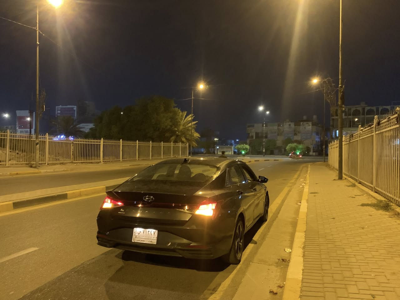 سلام عليكم النترا 21بغداد معوقين باقي سنه وتصير حره نص فول بصمه شاشه وقوف ذاتي رادار جانبي رادار خلفي تحديد مسار قياده ذاتيه لايت زنون تشغيل عن بعد دخول بصمة جنطه ذكيه كير ابدل at مكينه 2000دوش مكينه كير تبريد خير من الله تايرات صدر كامله سيارت بيت مكاني الغزاليه السعر ١٤٠وبيهة كلشي بل سوك موجود ما عاجبك تلكه حته ب١٠٠ رقمي *********** حادثه من بره فقط جاملغ
