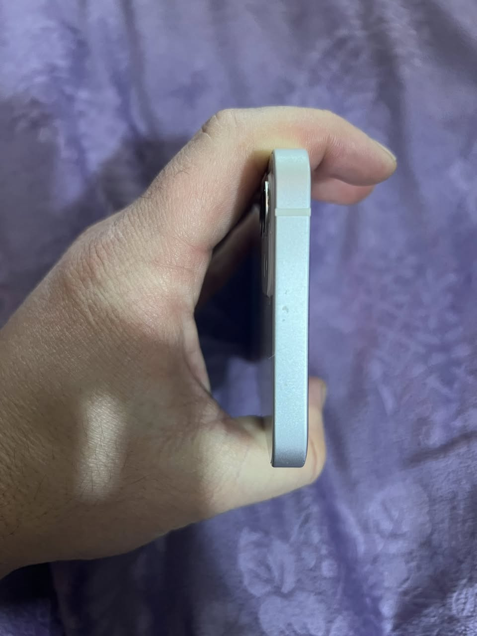 السلام عليكم ايفون 12 عادي ذاكره 128 جهاز لامفتوح ولامصلح مكاني الدوره ابو دشير قفل قفل قفل 250
***********
