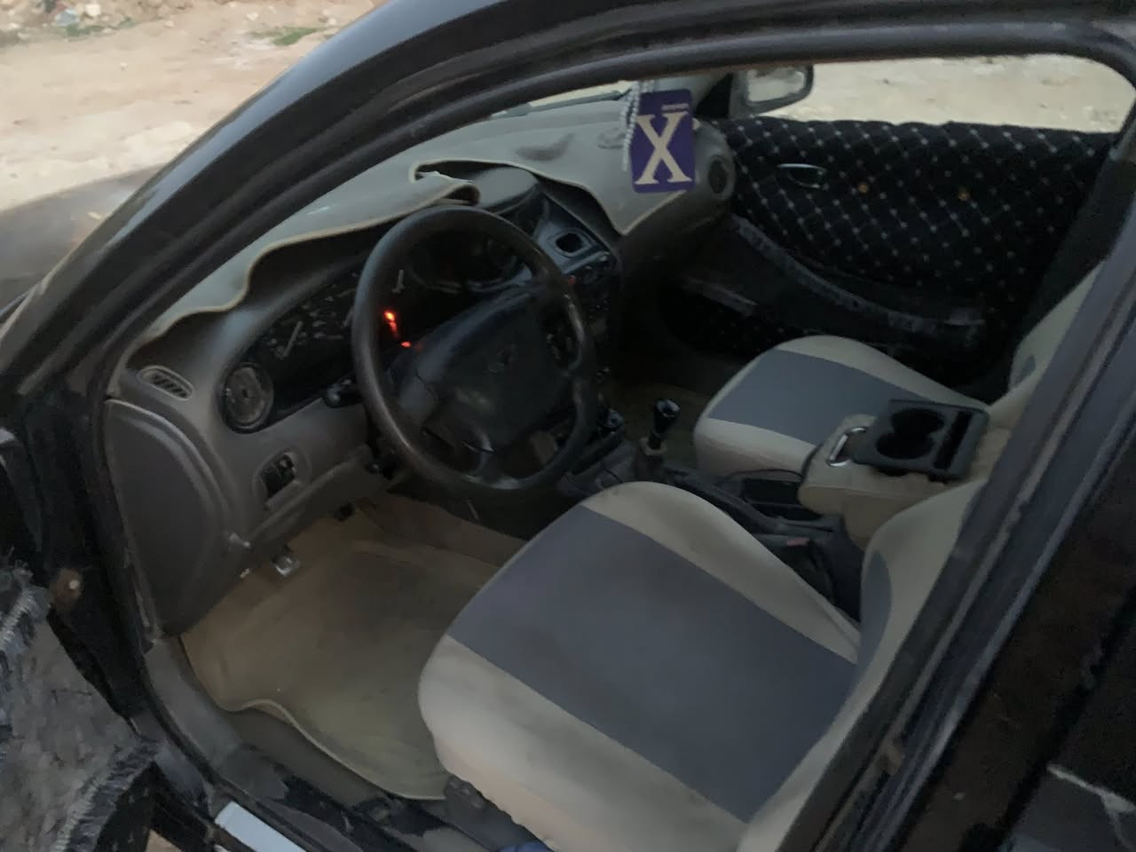 سلام عليكم

للبيع دايو لكنزا موديل 97 

كير ومحرك شرط

محرك مفتوح 1800 كير عادي

دواخلها مدوشمه 

كهربائيات كلها شغاله 

جام كهرباء

تبريد فقط واشرات وتضغط غاز

السعر30 بيها مجال بسيط 

***********
