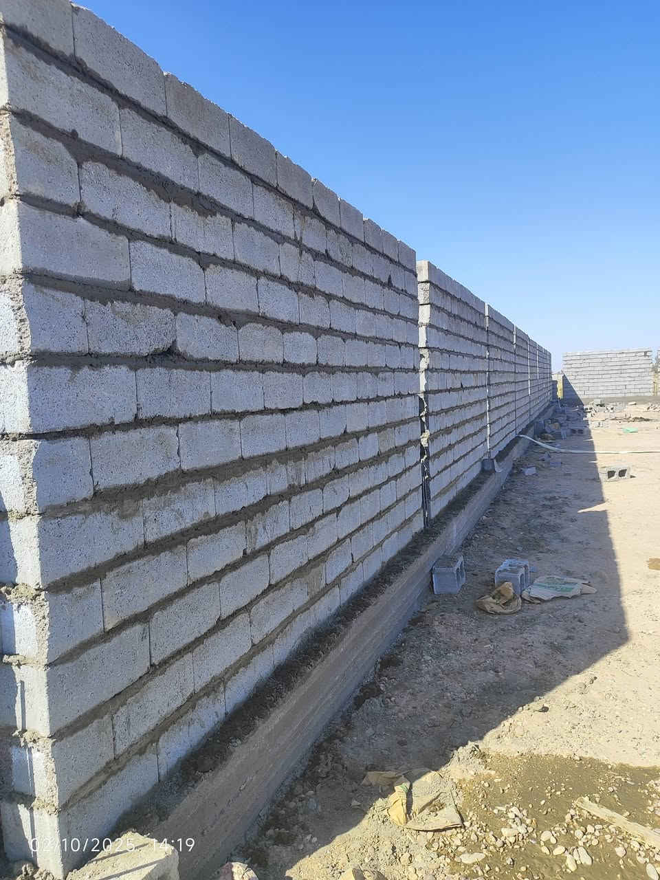 سلام عليكم خلفه بناء نشتغل قطعي على دبل وبل يوميه جميع مناطق بغداد للتصال***********/////***********
