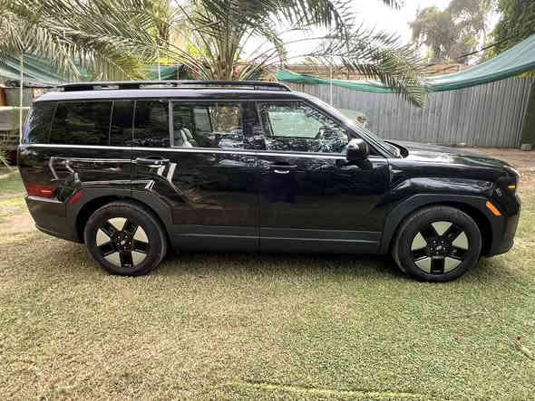 سلام عليكم
سنتافي موديل 2024 هايبرد رقم بغداد للبيع 
ماشية ١١،٠٠٠ ميل جديدة بجم كبس
مواصفات:
رادر امامي
حساسات امامي خلفي
كشنات تدفئة وكهربائية
لايتات زينون ولد نهاري 
شاشة طويلة بيها العداد وبيها شاشة الوسائط 
حادثها بابتين مبدلة صفحة اليمين وجاملغ مصبوغ وصور الحادث بالمنشور
السعر ٢٤،٥٠٠ 
مكاني بغداد الحارثية
للاستفسار ***********
