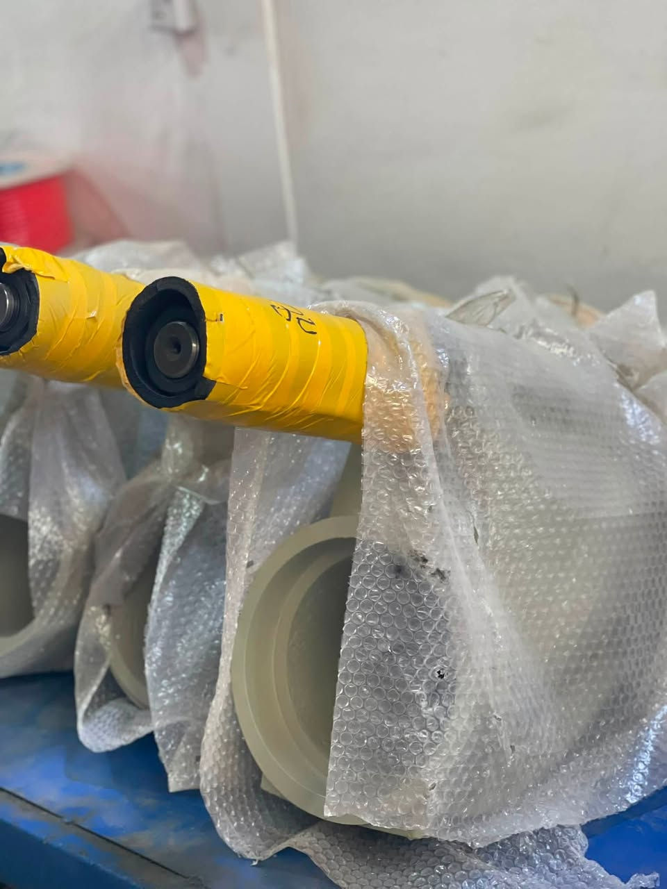 محلات المشرق لقطع غيار البم والخباطة 🛎️
🔩⚒️ نوفر جميع قطع غيار مضخات الكونكريت (البم)
⚙️🔧 كافة مستلزمات الخباطة وبأفضل جودة مضمونة

📍 العنوان: بغداد – جرف النداف
قرب الشركة العامة للسيارات 

👤 الإدارة: أبو وائل
📞 هاتف: ***********
📲 واتساب نفس الرقم

🚚 توصيل إلى كافة محافظات العراق
💰 أسعار منافسة تناسب الجميع
📦 البيع جملة ومفرد ✅

حياكم الله بأي وقت
