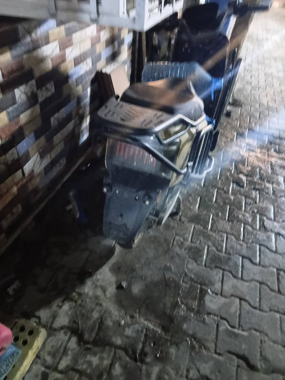 السلام عليكم
دراجه البيع بس تاير مالهه طاك لازم يتبدل 
الاستفسار خاص
مكان الحريه اولى


**إذا كنت صاحب هذا الإعلان وتريد حذفه لأي سبب، رجاءا أرسل رسالة إلى الدعم الفني**