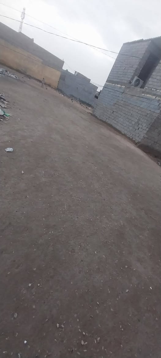 قطعة ارض للبيع 500 متر 
قرب سيطرة الابراهيمية في حي الرباب سند25
متوفر كافة الخدمات ، بيع مستعجل وجوه السوك 
السعر 80 والاستفسار : ***********
***********
