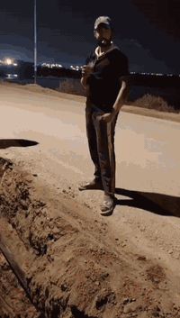 حفر الابار الرتوازيه تعبيرات الشارع وتجفيف المنهولات ***********حفر الابار الرتوازيه تعبيرات الشارع وتجفيف المنهولات ***********
