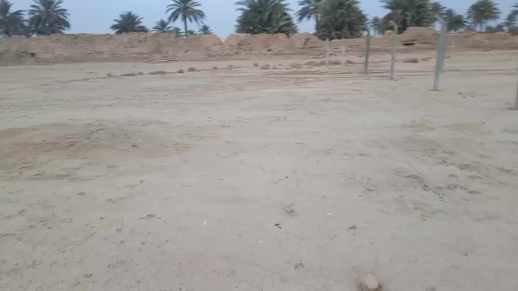 سلام عليكم قطع اراضي للبيع 
الموقع حله خلف جامعة بابل 
متوفر جميع المساحات 200م و400واكثر
متوفر جميع الخدمات ماء كهرباء قرب 3مدارس 
جنس الارض طابو زراعي سند 25 شارع 8متر 
للأستفسار اكثر ***********
