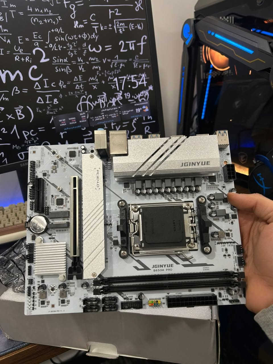 اليوم اريدكم ترفعون المنشور 
واذا يفيدك انيطني سعر حلو مثلك


**إذا كنت صاحب هذا الإعلان وتريد حذفه لأي سبب، رجاءا أرسل رسالة إلى الدعم الفني**