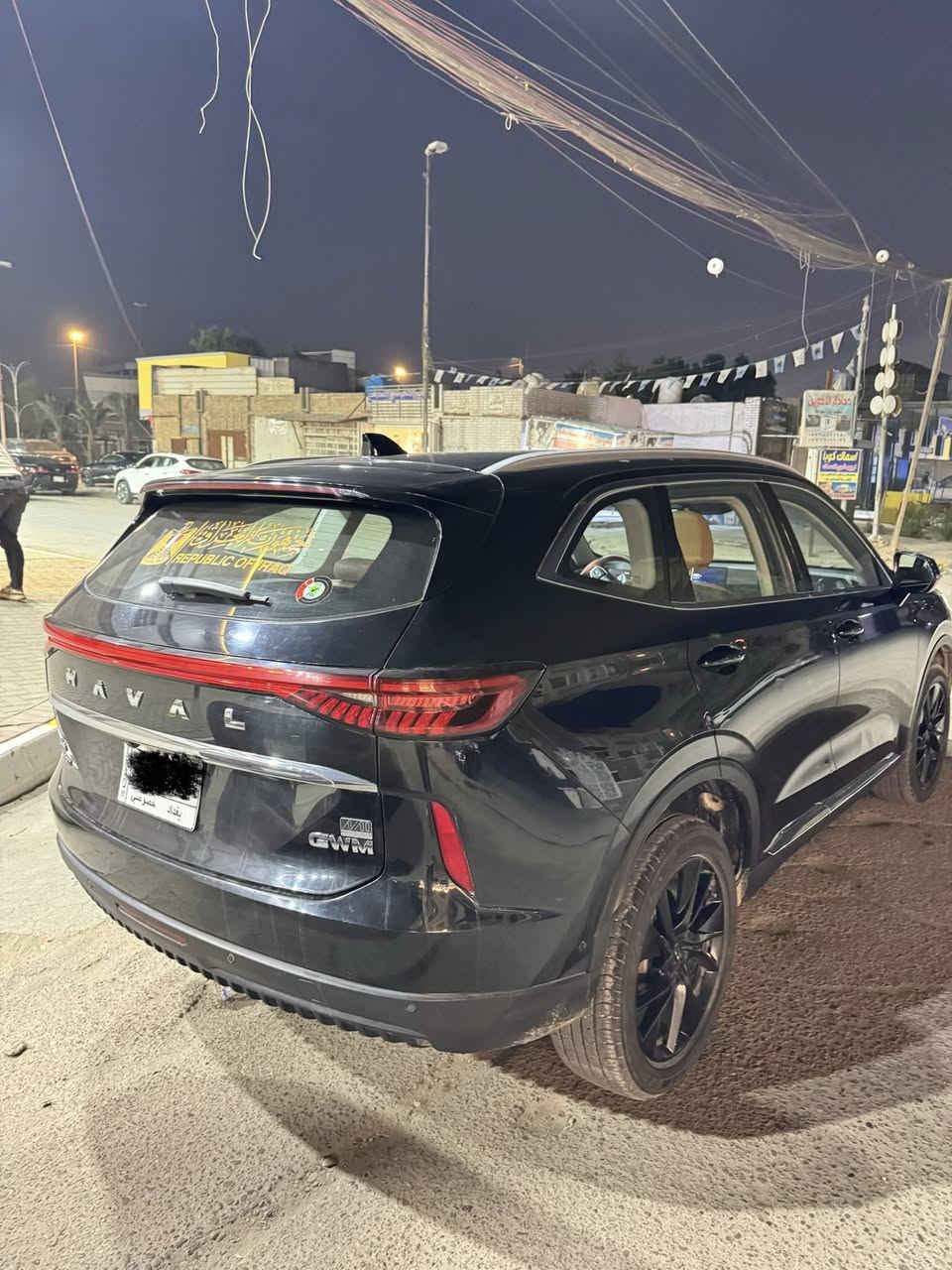 السلام عليكم 
هافال H6 للبيع 2023 سياره جديدة جداً استلام شركة 
كفاله عامة من صبغ وتبديل والبارد ماخذيها من شركة اً بيها طعجة صغيره ترجع Bdr وممسويها 
مواصفات فول للاخير 
بنوراما بصمة ٦ كامرات 360 تدفئة تبريد بلكشنات شاشة كبيرة حساسات امامي خلفي جانبي انارة متغيرة كشنات جلد جنطة كهرباء تشغيل عن بعد سايد ابريك بصمة اوتو هولد اشارة ترحيب بلمري عند الاقتراب داخل لونين 
وهواي مواصفات بعد السياره مداريها بانزين كله سوبر او محسن دهن من شركة ماشيه ٨٠ الف وضمانها لل ١٠٠ الف او ٥ سنين  صيانة مجاناً مكاني بغداد البلديات تقاطع الكهرباء
سعرها 172 السيارة و سعره مناسب ورايد ابيع
***********
