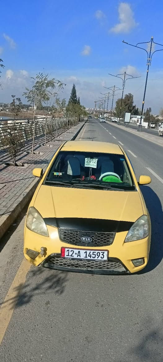 🙋🏻‍♂️السلام عليكم 🙋🏻‍♂️
✋كيا ريو  🚖
🖐موديل:2012 كوري
🖐هيئه :0
✋غرامات : 0 
🖐الضرر: بالسقف بي معجون بدون دواخل 
🖐شرط التحويل :- اني الشرعي 
✋كير : شرط 
✋مكينه : شرط 
🖐️كاربون :ورقي 
🚦السعر: 95$ وبيها مجال تعال وتدلل   
العنوان. موصل رشيديه  
🔴 ملاحظه مكلف بالنشر 
🛑ملاحظه 3️⃣ ما ابيع قصد ولا اعارض  خاص ما اجاوب رقم التلفون اتصل وتعال وتدلل 
للاتصال 
***********📱📞
🔺🚧
