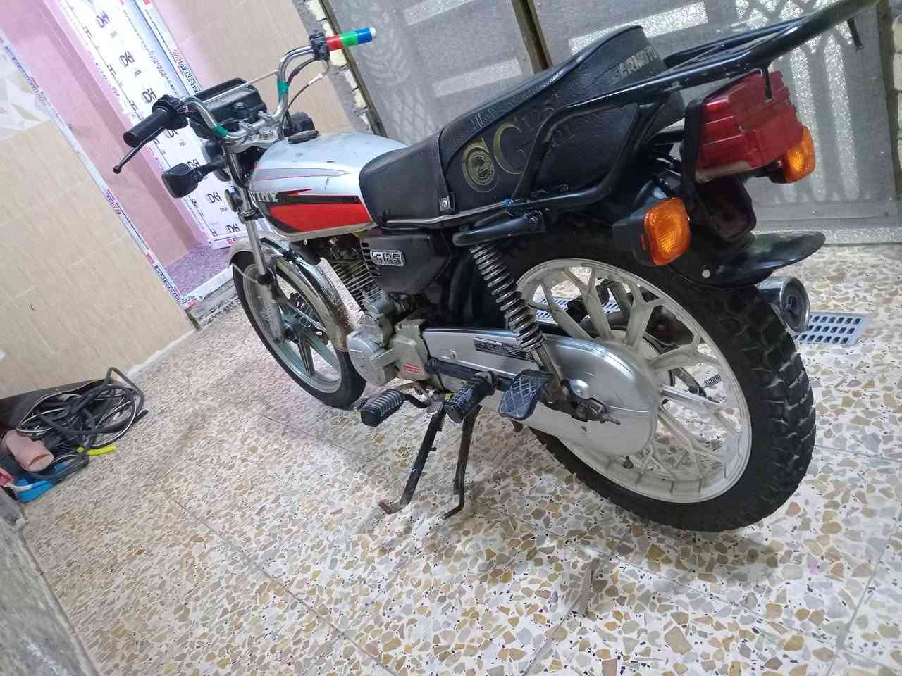 سيفان ٥كير موديل ٢٠٢٣ اوراق اصولي دراجه فول سلف هندر كهربائيات كله شغال مابية اي نقص محرك ابلادي كله بلادية    السعرقفل  ٤٠٠ مكاني مدينه الصدر بغداد *********** متواجد خاص
