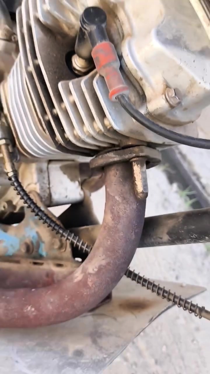 دراجه للبيع كلك كلك كلك
السعر ٢٥٠ أو بيهه مجال 
المكان سماوه


**إذا كنت صاحب هذا الإعلان وتريد حذفه لأي سبب، رجاءا أرسل رسالة إلى الدعم الفني**