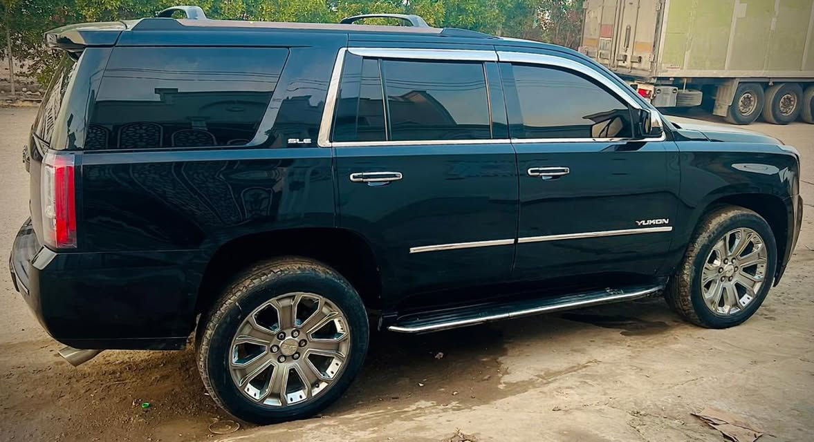 سلام عليكم جمسي دنلي بدون كص طابه سياحه موديل ١٦ بيه صبغ جماليه مال شخوط سعره ١٦٥.   ***********
