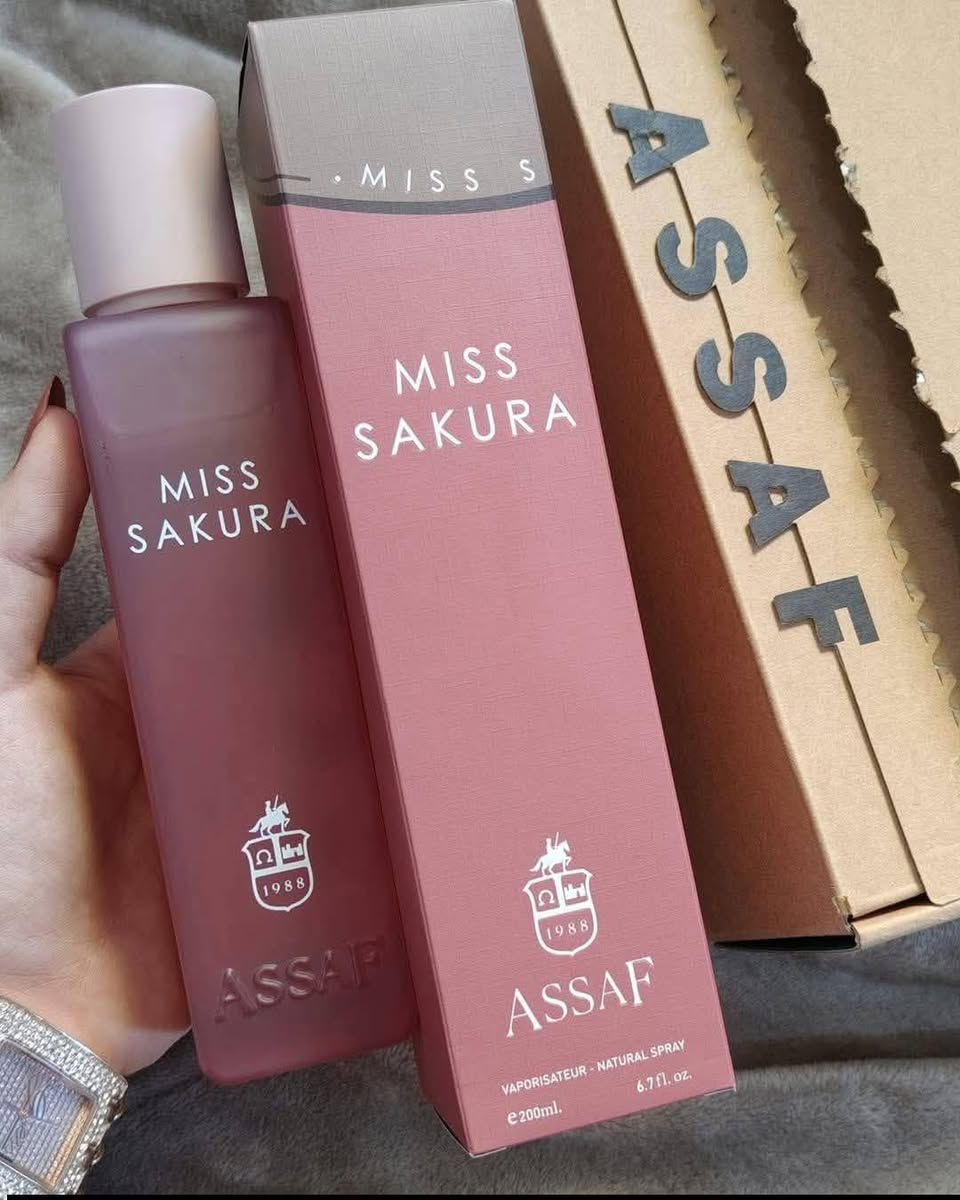 عطر أروغيت فاخر غيرل من ماركة ASSAF، 200 مل.بتركيبة أنثوية تربط بين الفاكهة والفواكه ولمسات ناعمة من الأخشاب، تدوم طويلاً.
السعر 31


**إذا كنت صاحب هذا الإعلان وتريد حذفه لأي سبب، رجاءا أرسل رسالة إلى الدعم الفني**