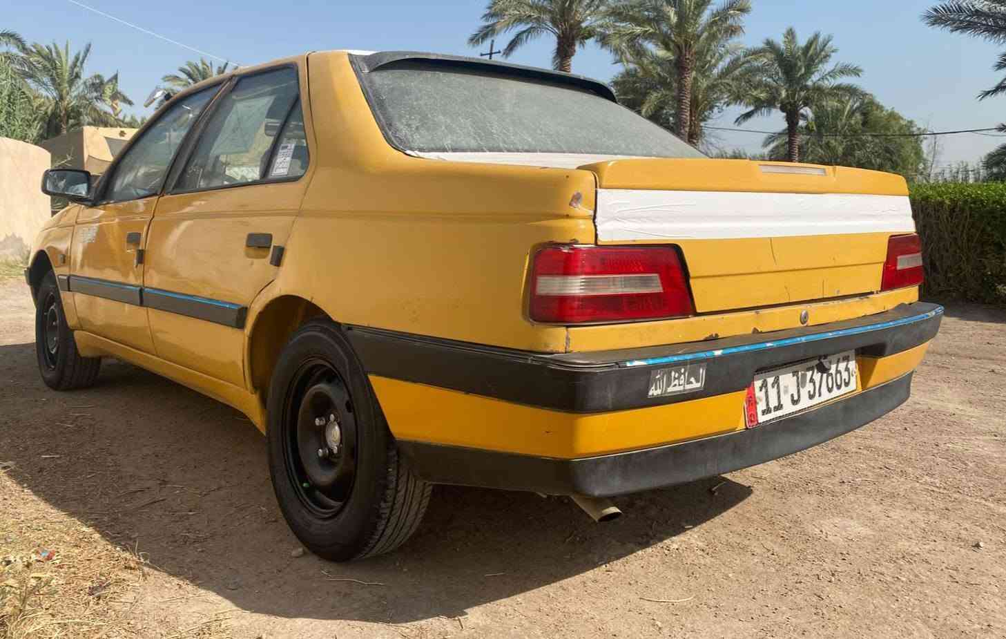للبيع بيجو لميس موديل 2015 رقم بغداد نكليزي تحويل مباشر كير محرك مكفولات تخم تاير جديد صدر  تبريد ثلج ❄السياره جاهزه من كلشي بيه جاملغ خلفي صبغ وجاملغ امامي مبدل فقط مصفره هيئه وغرامه وسنويه مجدده السعر 30 وبيه مجال مكاني بغداد رقم***********
