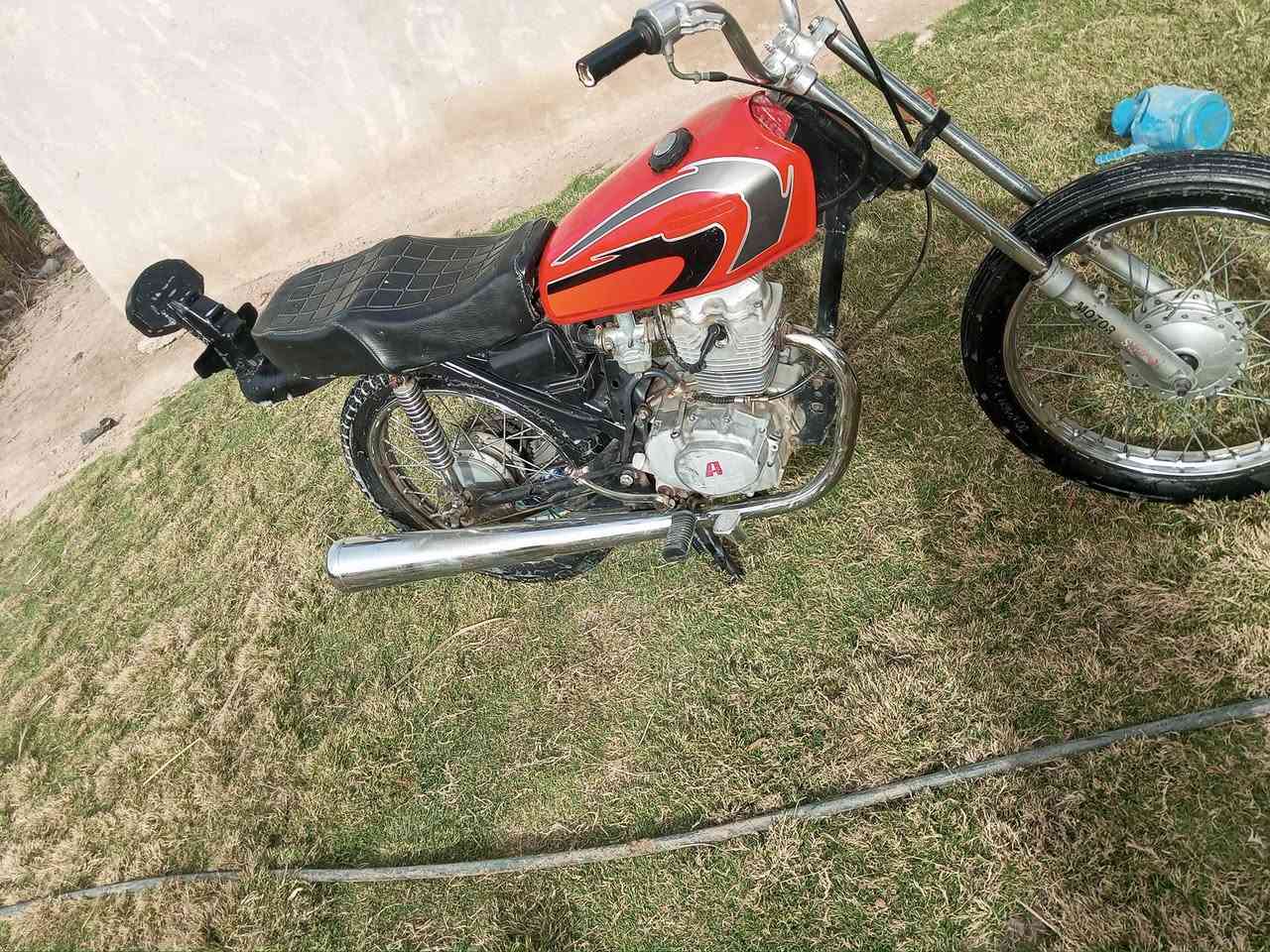 السلام عليكم دراجه البيع حربي حلوه ونضيفه مكان غماس السعر خاص تعال خاص وبيك خير وتدلل


**إذا كنت صاحب هذا الإعلان وتريد حذفه لأي سبب، رجاءا أرسل رسالة إلى الدعم الفني**