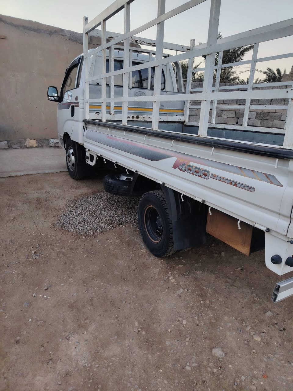 السلام عليكم
مرخصت  صاحب الادمن
كيا فحل
موديل 2021/محدث 2025
مشروع وطني
السعر 167
الصور الطخه  مرفقه  بل  منشور (الطخه بدون تصليح
هزه جديده 
ورقم انكليزي
***********
***********
