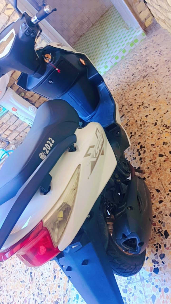 سكنس 2022 دراجه نظيفه مامفتوحه مابيها نقص.. سعرها 700 وبيها مجال..  مكاني المجر.. 
***********
