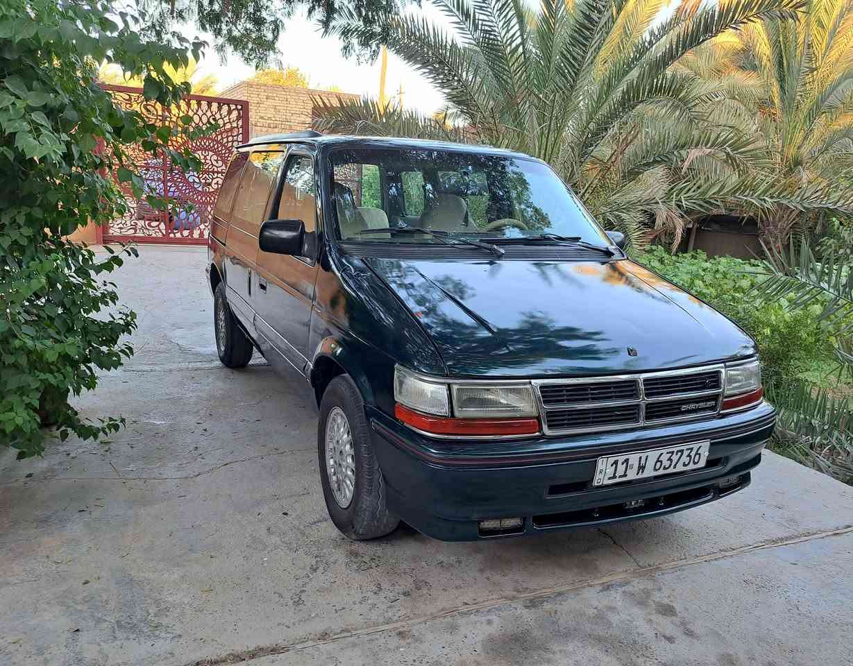 دوج كرايسلر ٧ راكب مديل 95 رقم بغداد انكليزي  بأسمي تحويل ثاني يوم كير ومكينة كامري ياباني تحوير درجة اولى حداديه جديده كهربائيات عامه شغاله غرفتها نضيفه تخم تايرجديد مسجلها شاشه كامره بلوتوث كشنات سياحي سياره حلوه سياقتها وناعمه مال بيت سعرها جدا مناسب للمشتري  ٣٩ وبلاش
وبي مجال قليل  مكاني كربلاء الحسينية 
***********
