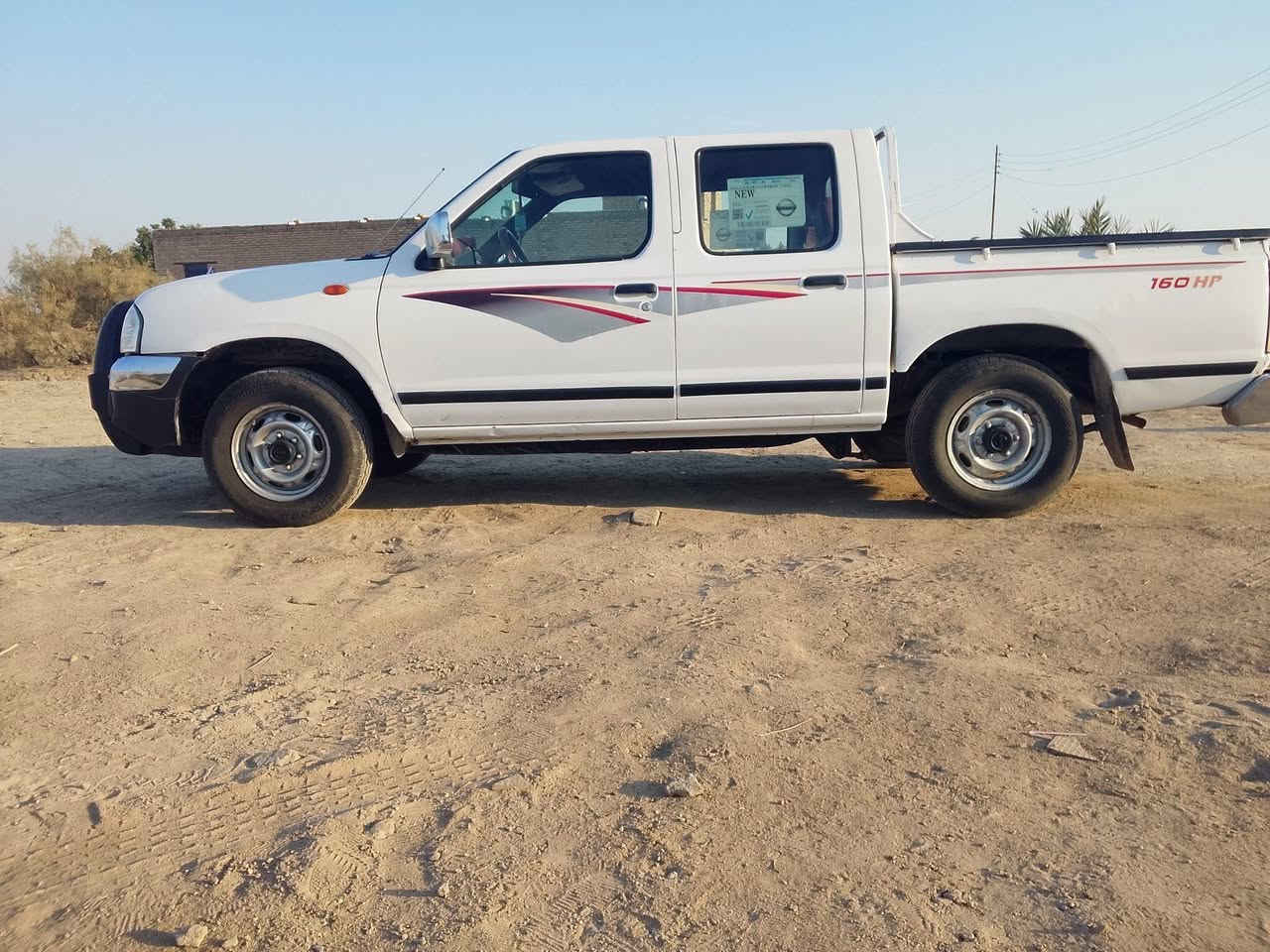 سلام عليكم 
نيسان موديل 2014 للبيع 
رقم ميسان كفاله عامه 
للاتصال ***********
