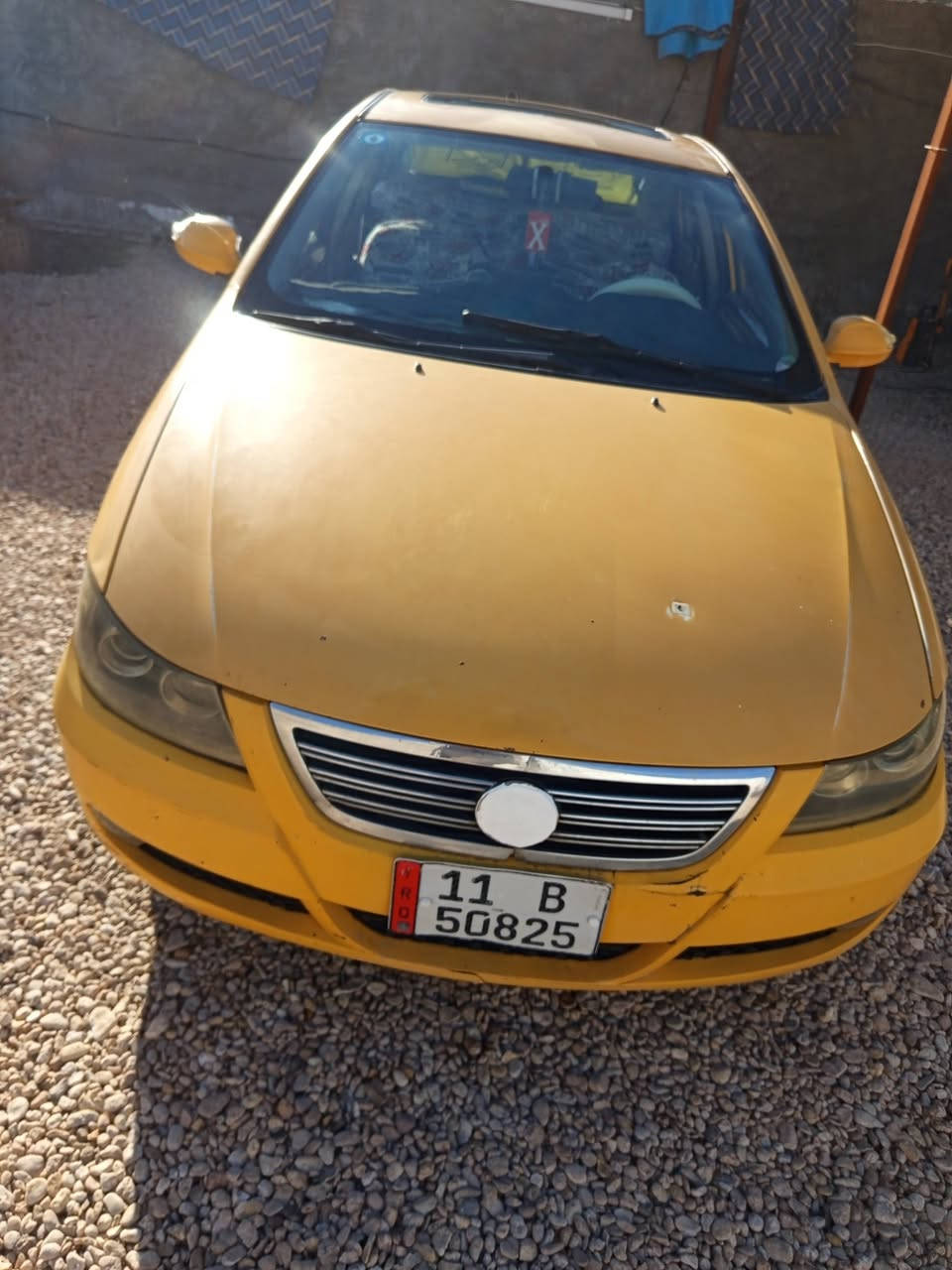 سياره نيفان كامله مابيه اي ضربه ولا صبغ سياره مديل2011مكينه وكير خير من الله حداديه نضيفه السعر 43 مستعجل وبيه مجال حك جيه مصفره هيه وغرامه سياره بسمي الرقم***********
