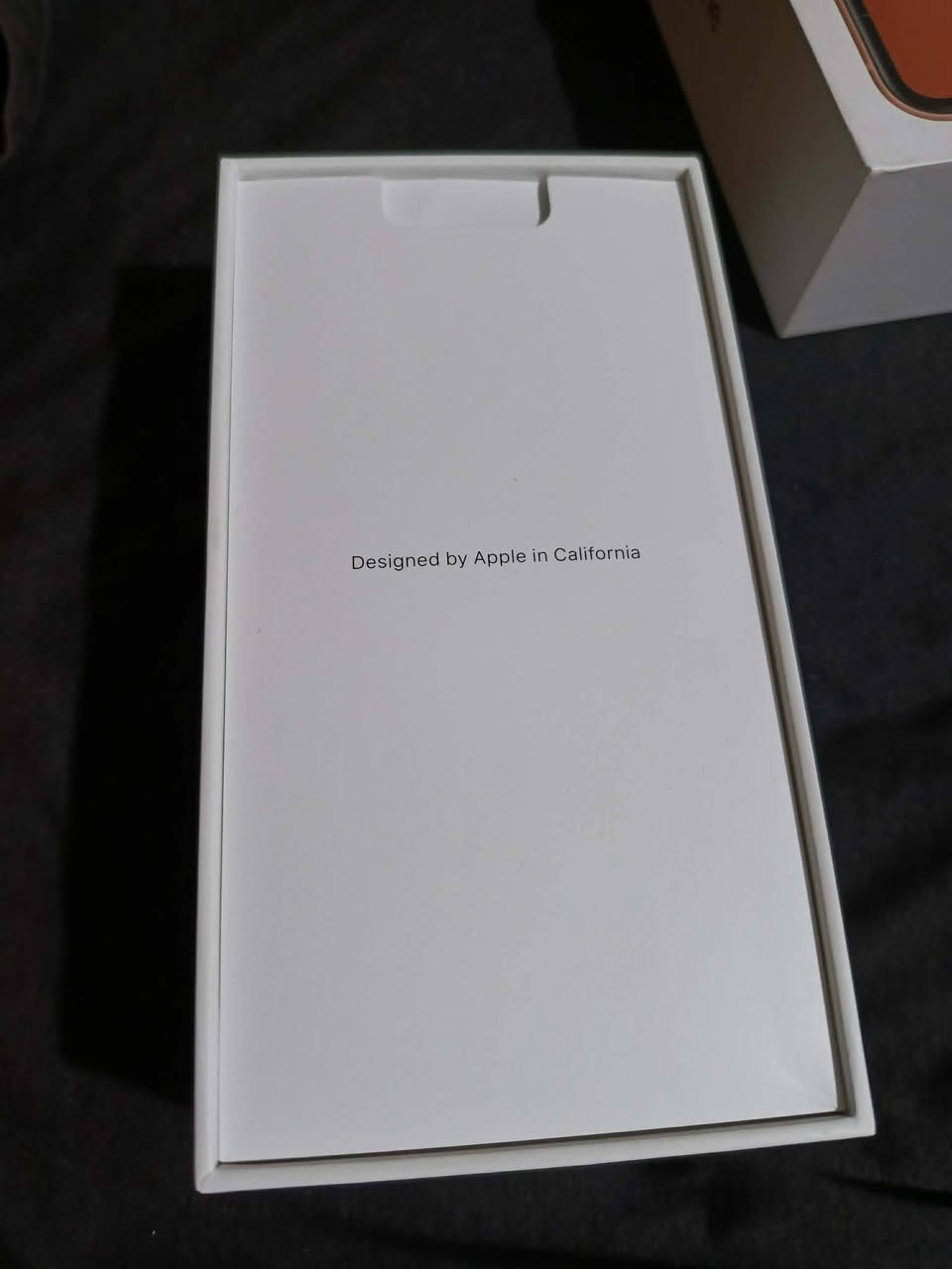 XR
ايفون اكس ار بلادي 
جدا نضيف ستعمال شخصي 
نموذج M
الذاكرة 128
نسبه البطارية ٧٧ بس تمام 
كاميرات راقية صوت ممتاز 
جهاز مامفتوح ومابيه  اي اشكال 
الملحقات فقط كارتون 
العنوان البصرة 
الرقم***********
