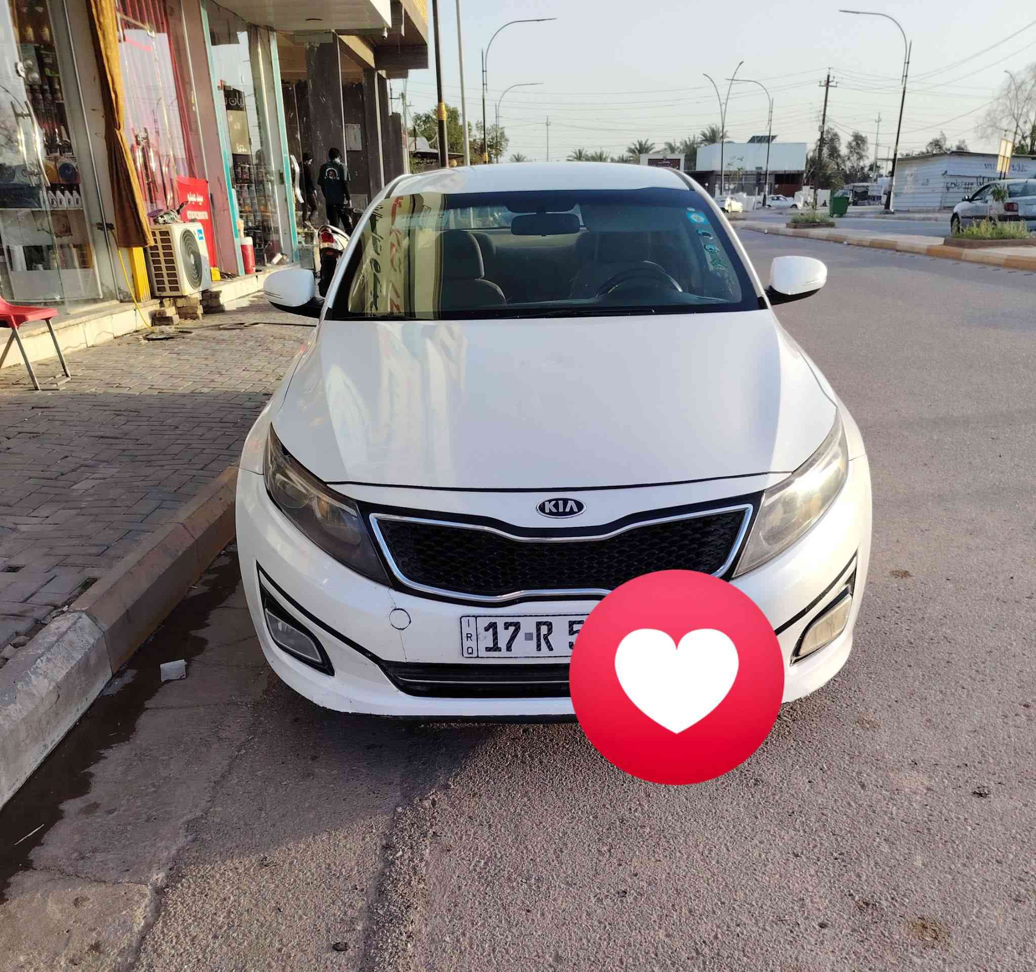 كيا اوبتيما ١٤ خليجي مكينه ٢٤٠٠ تحويل مباشر
ضرر جاملغ عكس السايق مرشوش بدون عابر
***********

