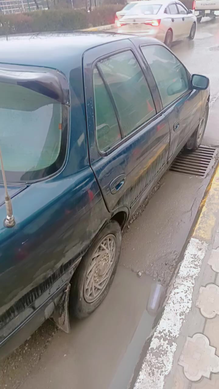 كيه سيفة 93مفتوح
تدفئه تبريد ثلج 
 كهربائيات كلهة كامله ماتنقص 
صبغ عام جماليه فرن  
سيارة جاهزة رقم ديالى شرط تحويل
***********
35وبيهة مجال
