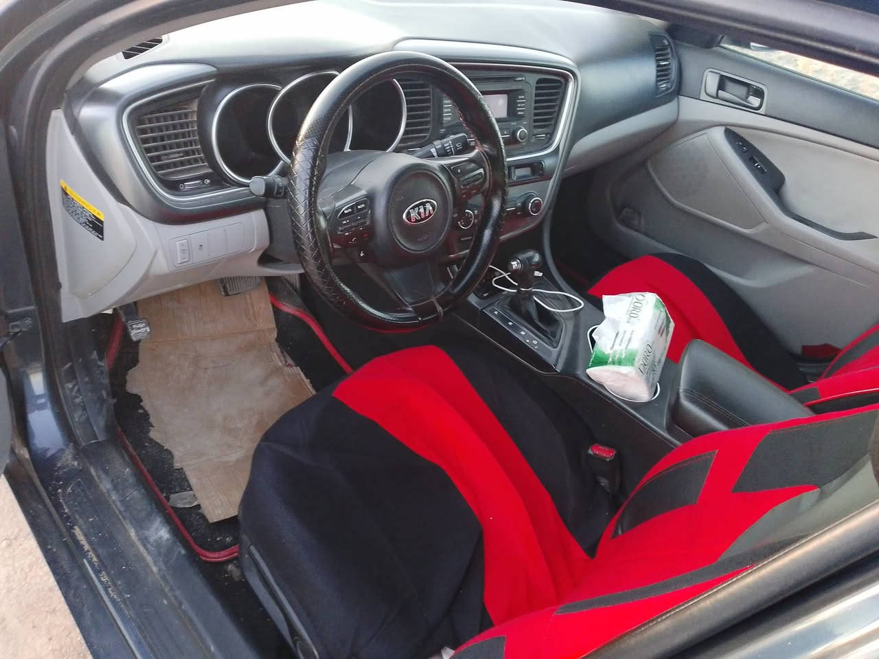 السلام عليكم وبتيمه البيع موديل 15 كفاله عامه بسمي حادثه دعاميه فقط مراوس أو بيع مراوس ب تكسي  مكان سياره ديوانيه عفك ***********
