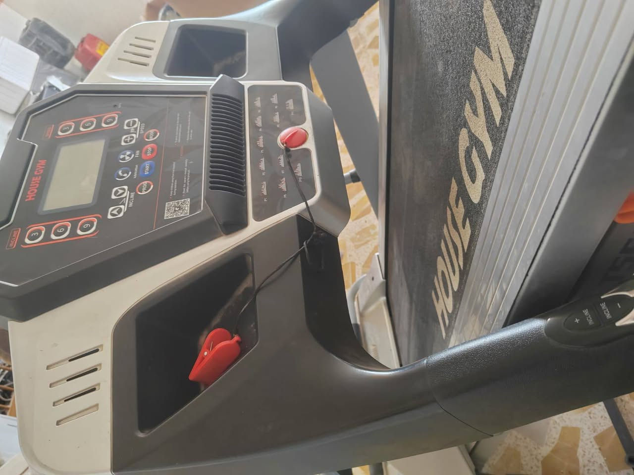 جهاز جريي للبيع جديد السعر ٣٠٠وبي مجال


**إذا كنت صاحب هذا الإعلان وتريد حذفه لأي سبب، رجاءا أرسل رسالة إلى الدعم الفني**