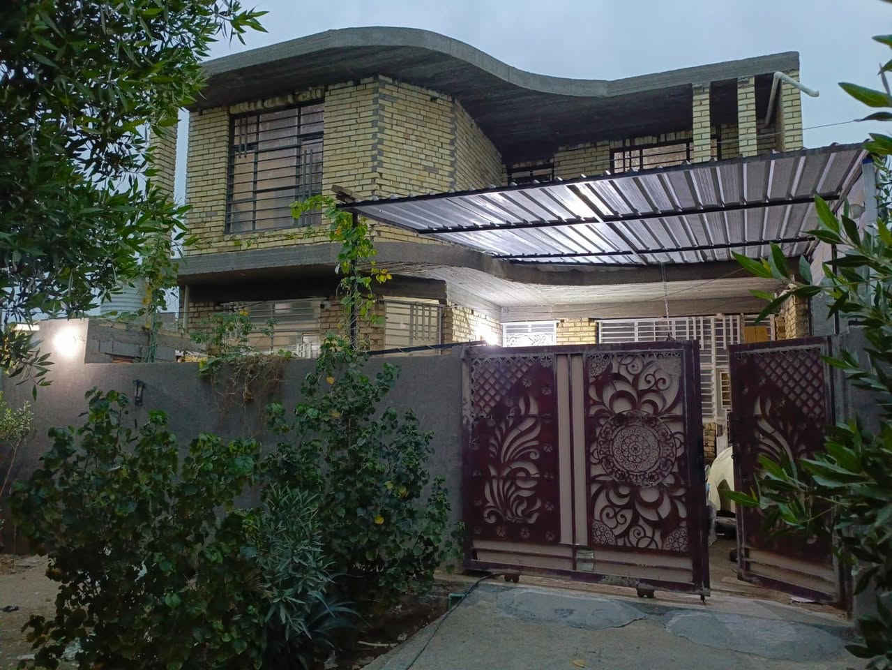 السلام عليكم
بيت للبيع طابو صرف الموقع المحاويل حصن جعفر موقع مميز على شارع 30  بناء جديد البيت طابقين .. النقص فقط بورك أرضية كهربائيات .. البيت حر مامطلوب اي قرض مساحة البيت 200م للاستفسار الاتصال على الرقم الهاتف ***********
