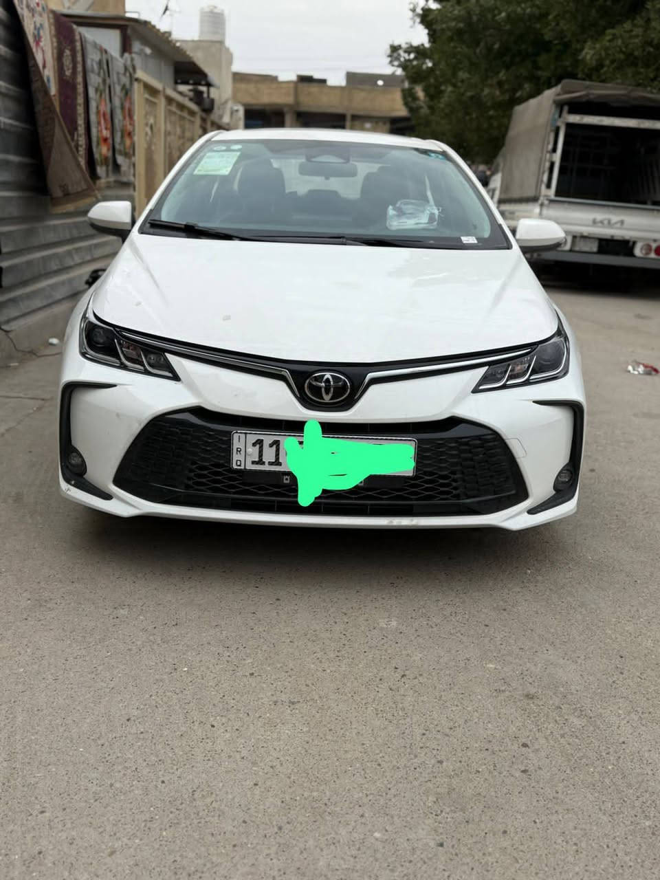 سلام عليكم للبيع كورلا هايبرد 2025تجميع صيني كفاله عامه بيه رصعه بسيطه بل هلال مال جاملغ الخلفي ماشيه 30 الف Km السعر 153 بيه مجال *********** مكان السياره بغداد بسمايه
