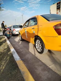 جلي موبل موديل 2013 السياره مكفوله من الحادث محور كورلا مكينه وكير بيك...