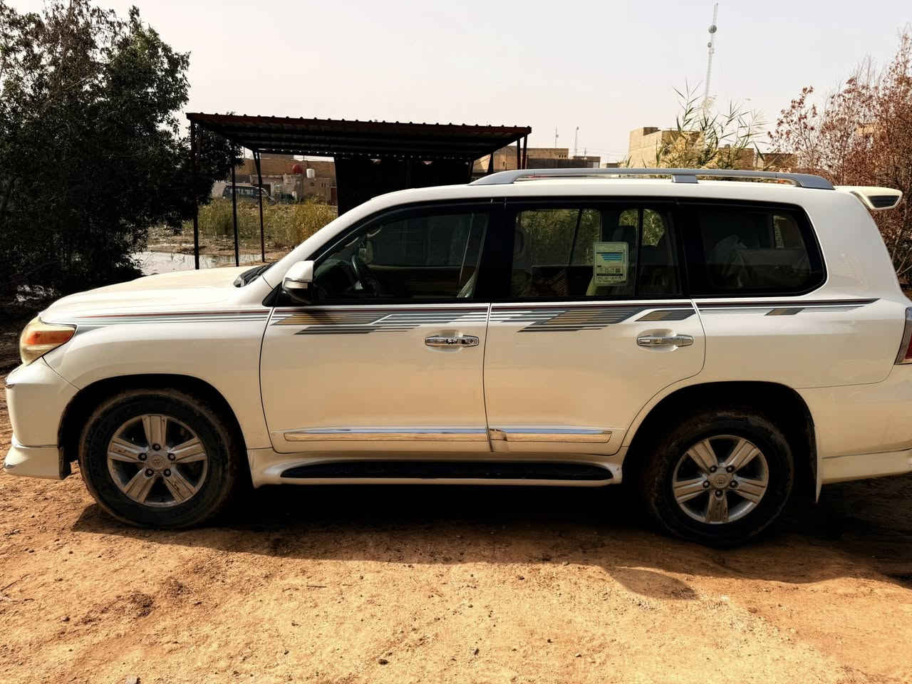 سلامو عليكم الاند كروز موديل 2012بريم فول موصفات رقم بغداد (أ نكليزي ) تخم تاير جديد حداديه جديه الايت زنون عالي 
السياره كفاله عامه العنوان بابل /الاستفسار ***********
