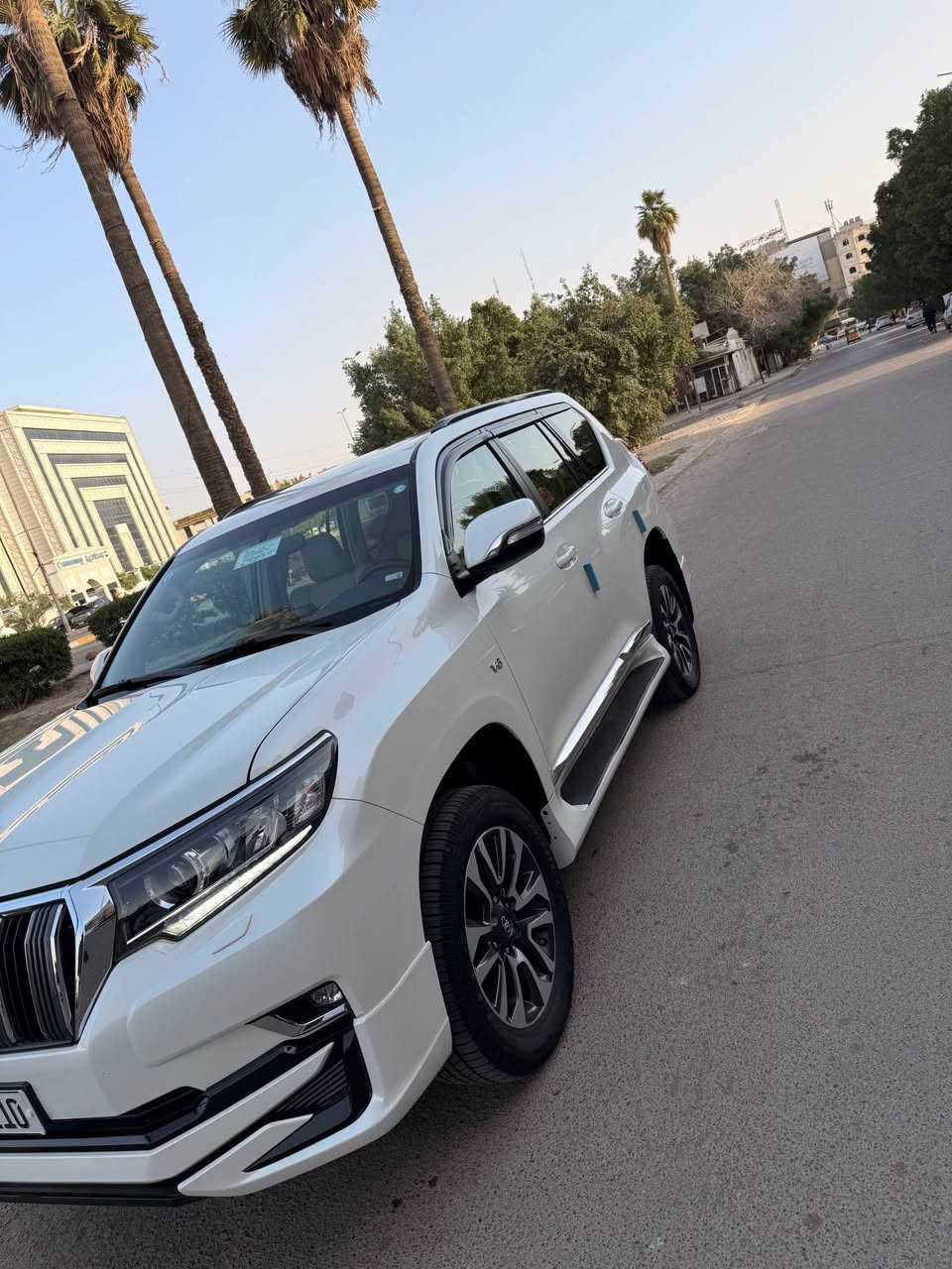 برادو 2023 رقم بغداد باسمي VX

كشن تبريد  VX ضمان ساز بعدها بلضمان كله بلشركه

ماشيه 32 الف

مكفوله كفاله عامه حتى من الشخط كفاله

فول الفول

بصمه تشغيل عن بعد 

فتحه سقف زراك لايت ثلاجه فور ويل

تبريد منفصل كشنات تبريد كراسي كهرباء 

ارضيات وسبير على وضع الوكاله 

***********

مكان السياره بغداد بغداد, العراق
