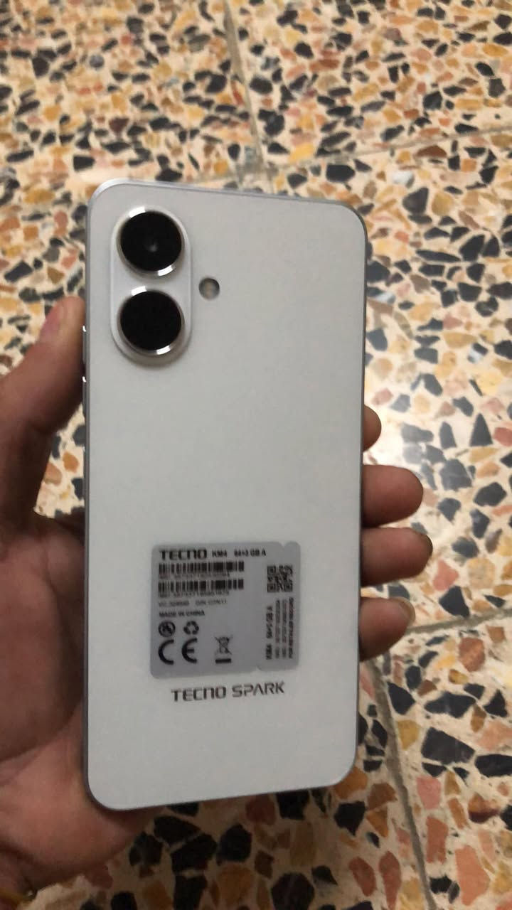 سلام عليكم للبيع تليفون جديد ستعمال اقل شهر سعر 85((***********))
