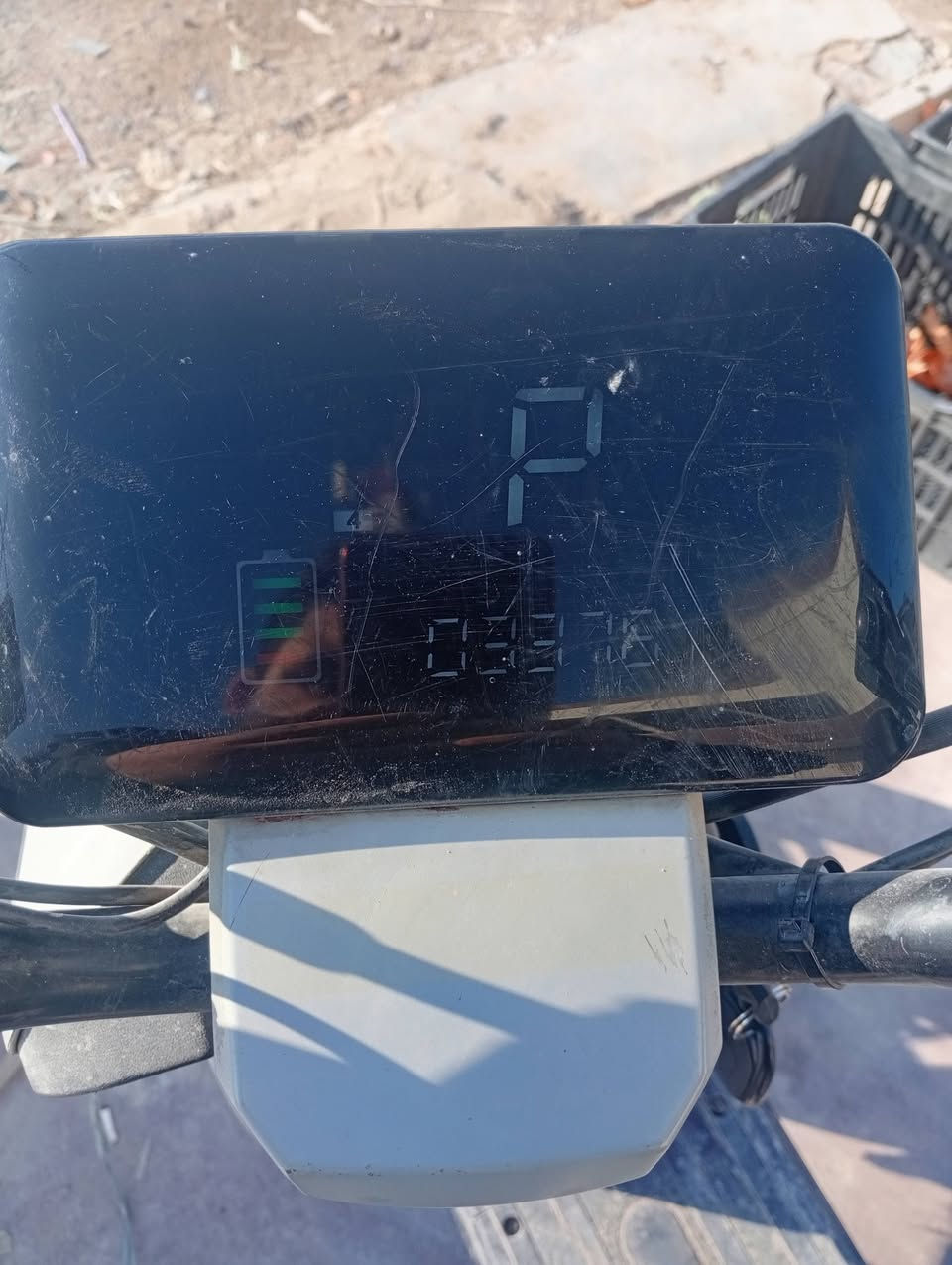 السعر 400 بيها مجال
***********
