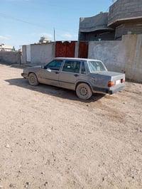 فالفو ٧٤٠ • محرك ٤ • رقم نينوى