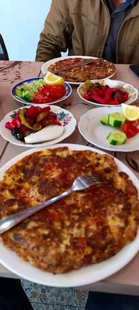 سلام وعليكم خالفه ريوكات عروك باصطرمه مخلمه جلفراي شوربه باقلاء وخلفه ...